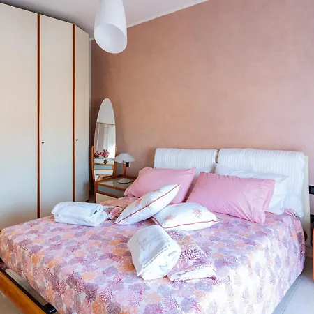 Chantal's House Διαμέρισμα *
