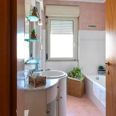 Chantal's House Latina