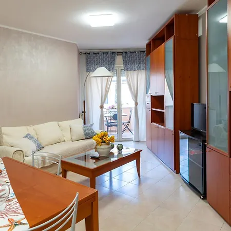 Apartment Chantal S House Vicino Sabaudia E I Cot *